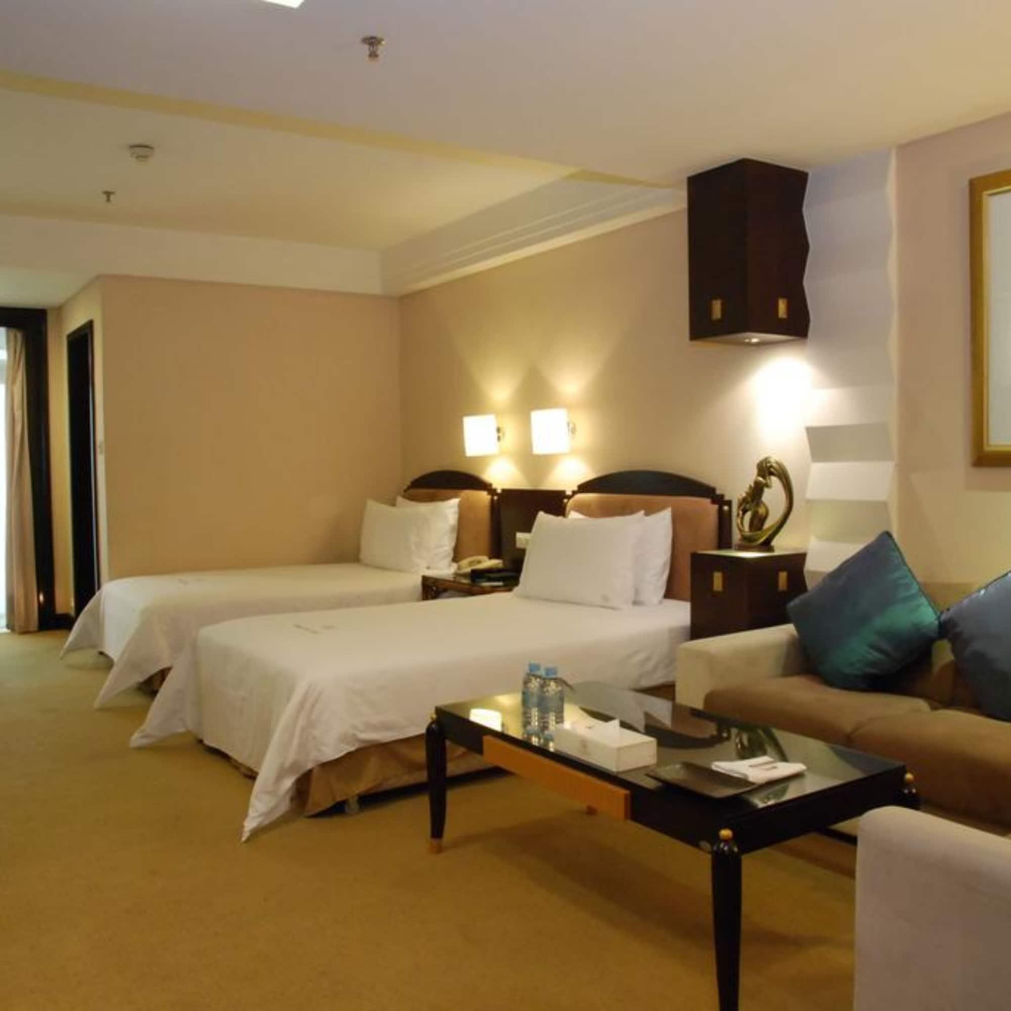 东莞君兰酒店 Grand Land Hotel Dongguan  Dış mekan fotoğraf