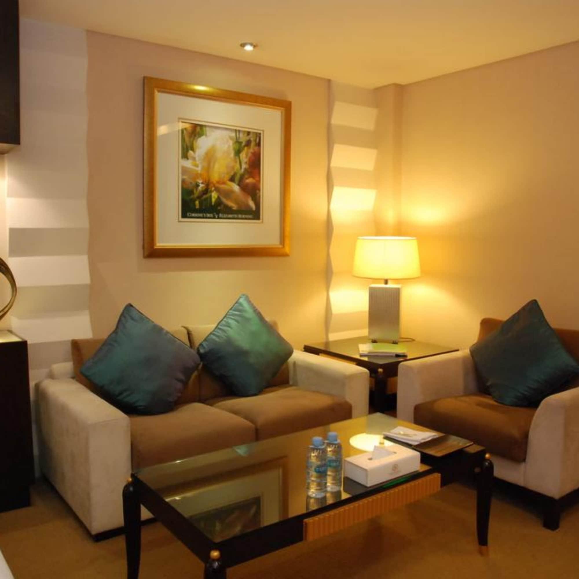 东莞君兰酒店 Grand Land Hotel Dongguan  Dış mekan fotoğraf