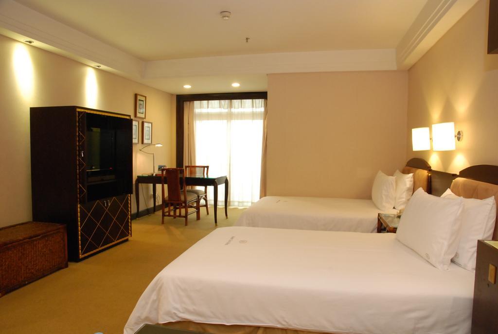 东莞君兰酒店 Grand Land Hotel Dongguan  Dış mekan fotoğraf