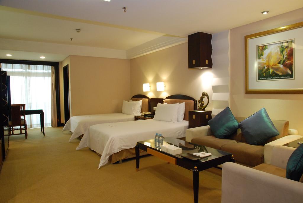 东莞君兰酒店 Grand Land Hotel Dongguan  Dış mekan fotoğraf